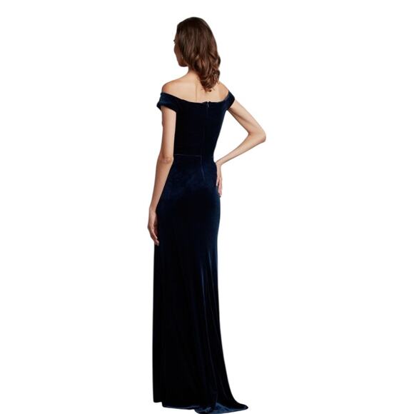 Tadashi Shoji Blue Velvet Off the Shoulder Gown Size XL NWT - Picture 2 of 5